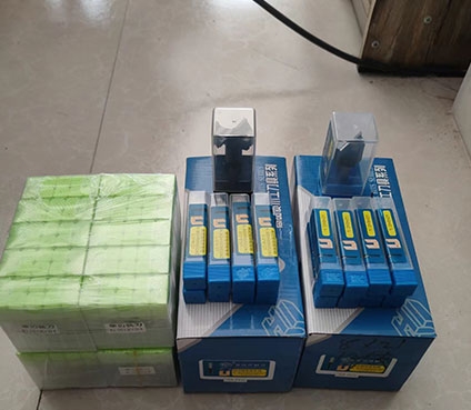 廣告木工刀具